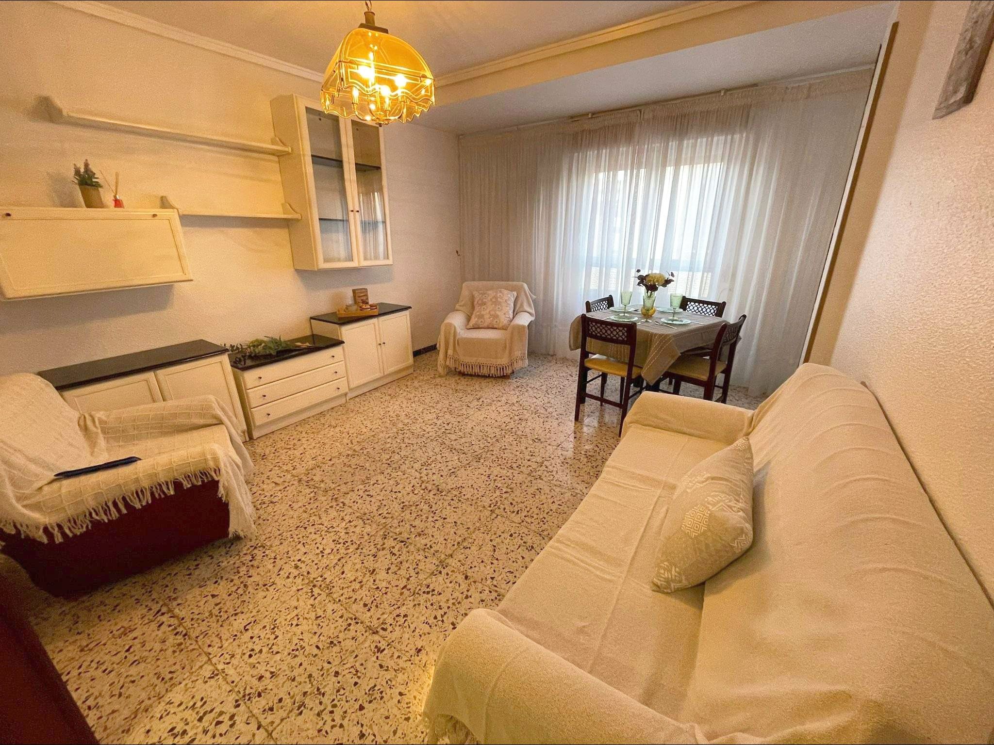 Living room of Flat for sale in Elche / Elx  with Air Conditioner and Balcony