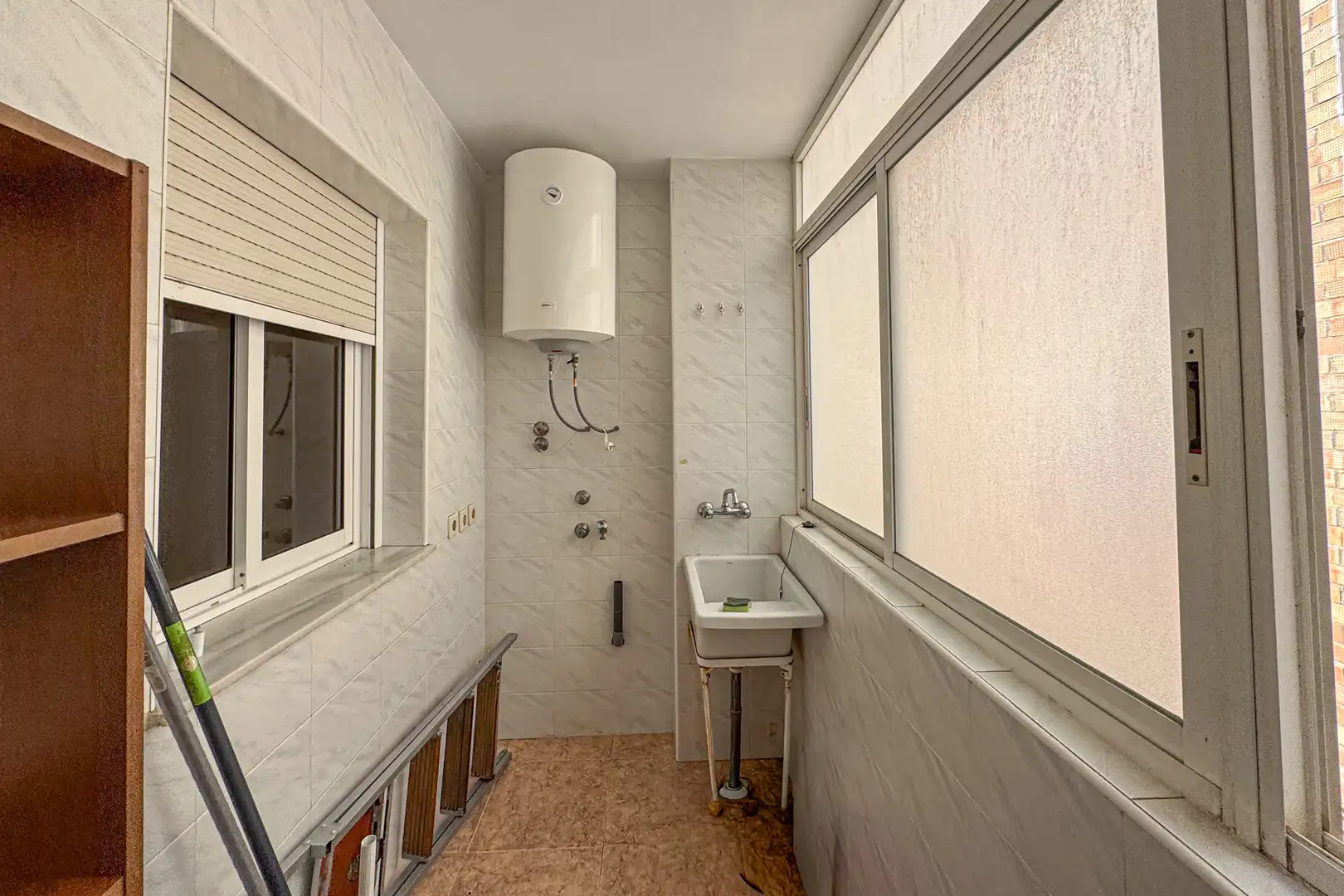 Baño de Piso en venta en Almería con Aire acondicionado y Calefacción