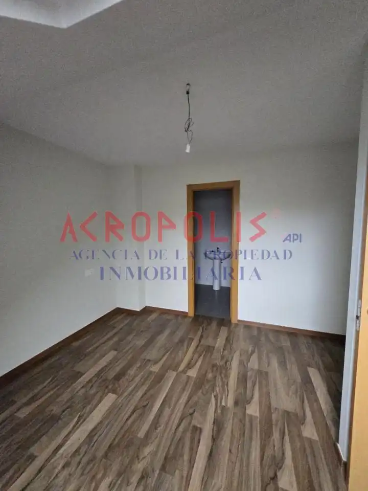Dúplex amb ascensor en venda a Calle E Alonso S-lomb, imagen 5