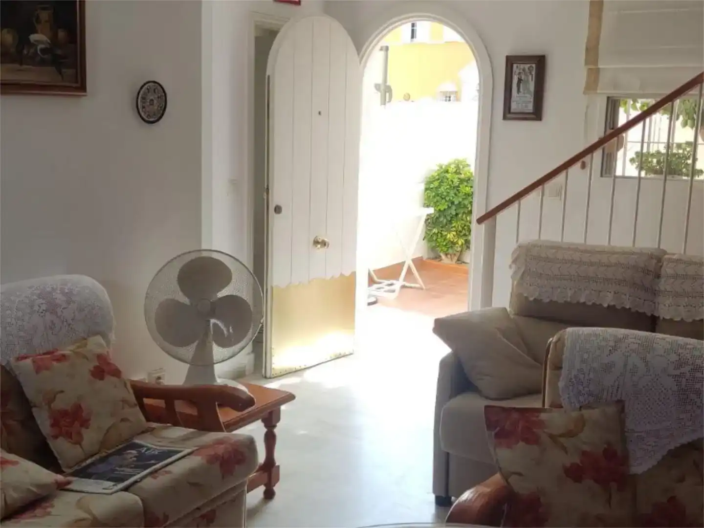 Piso de alquiler en Rota con Jardín privado, Piscina y Amueblado