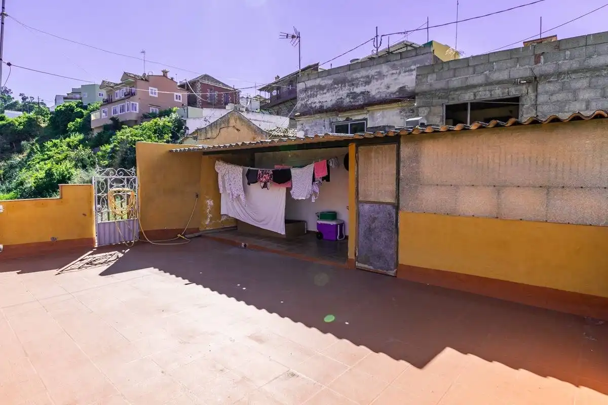 Vista exterior de Casa o chalet en venta en Santa Brígida con Jardín privado y Terraza