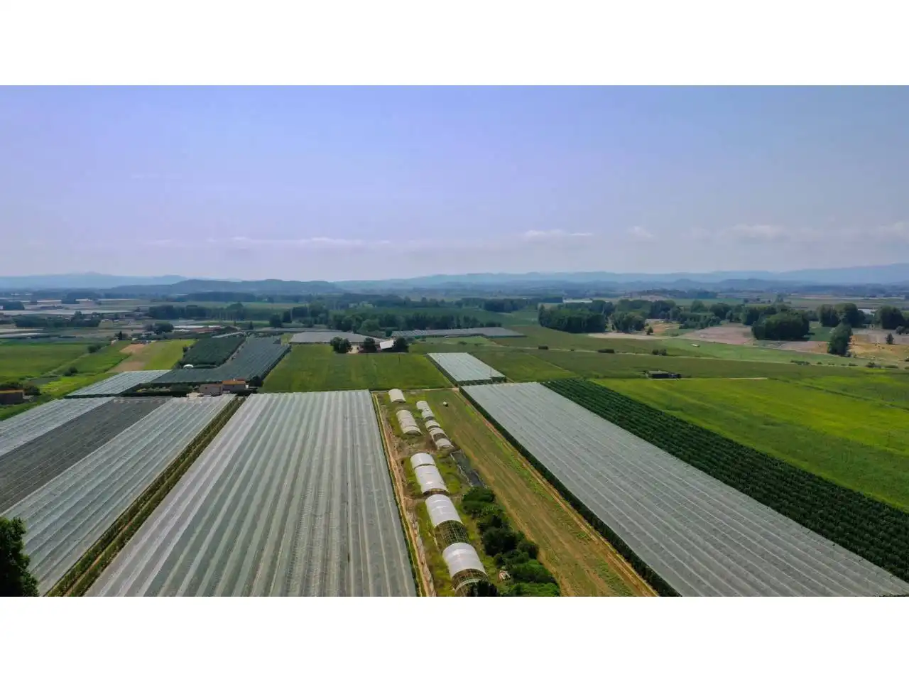 Country homes for sale in Verges  with Air Conditioner, Private garden and Terrace