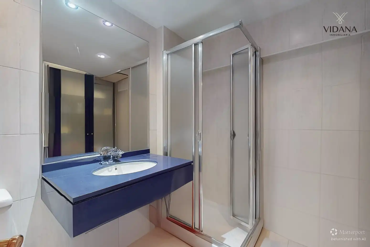 Baño de Ático en venta en  Pamplona / Iruña con Calefacción, Jardín privado y Parquet