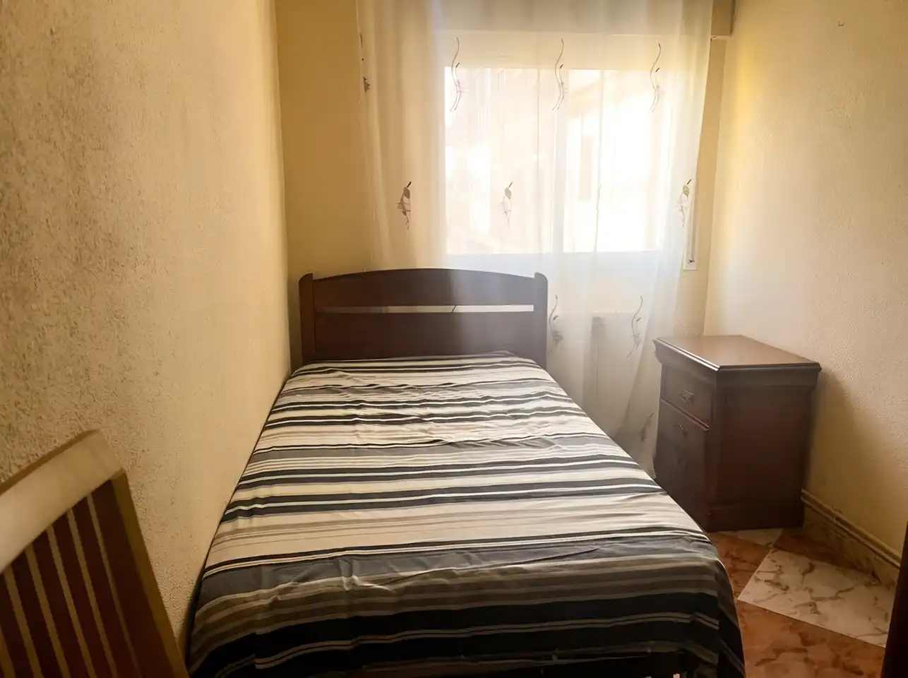 Habitación de Piso en venta en Madrid con Terraza y Amueblado