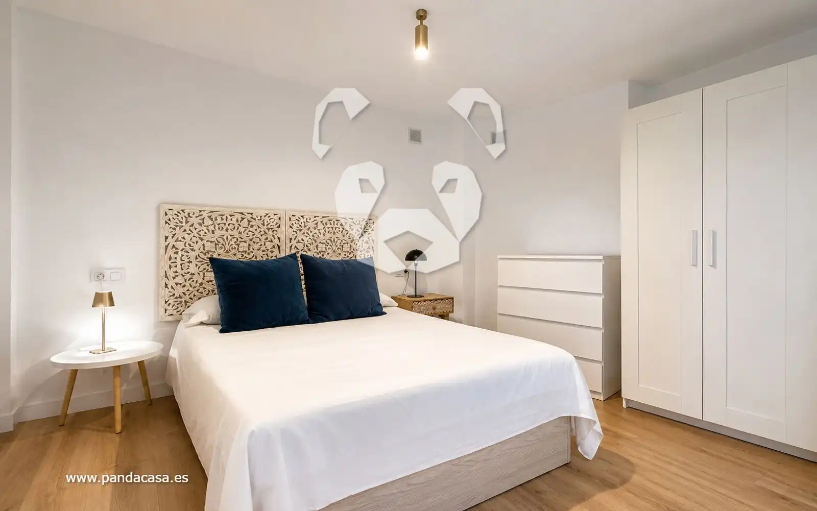 Habitación de Piso de alquiler en Madrid con Aire acondicionado, Calefacción y Amueblado