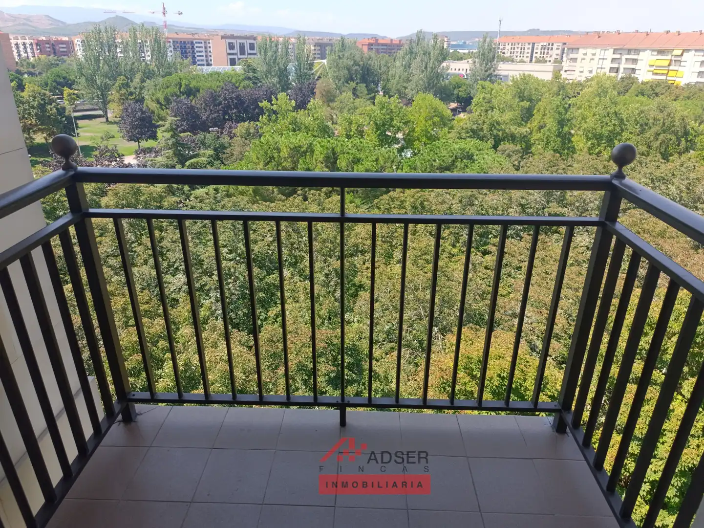 Terraza de Piso en venta en  Logroño con Calefacción, Parquet y Terraza