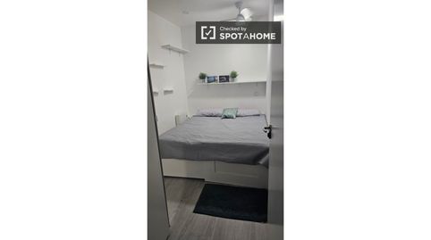 Foto 4 de Habitación en Trafalgar, Madrid Capital