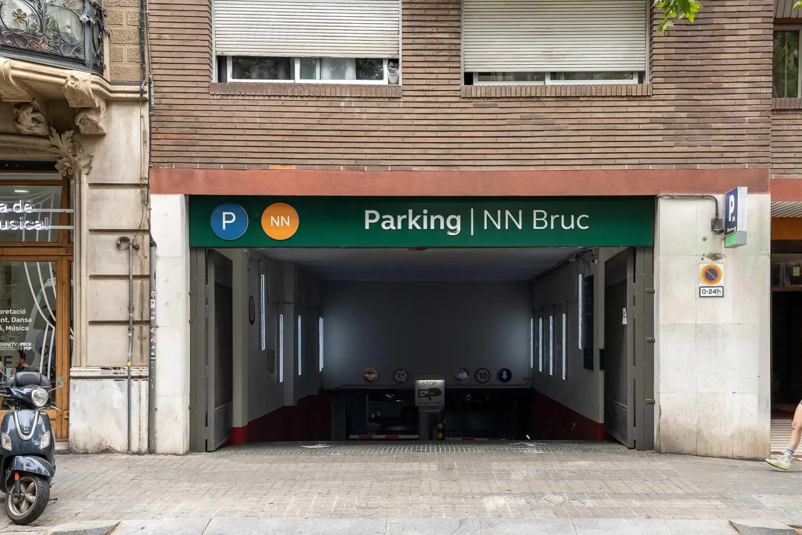 Einzelparkplatz zur Miete in CALLE BRUC 103
