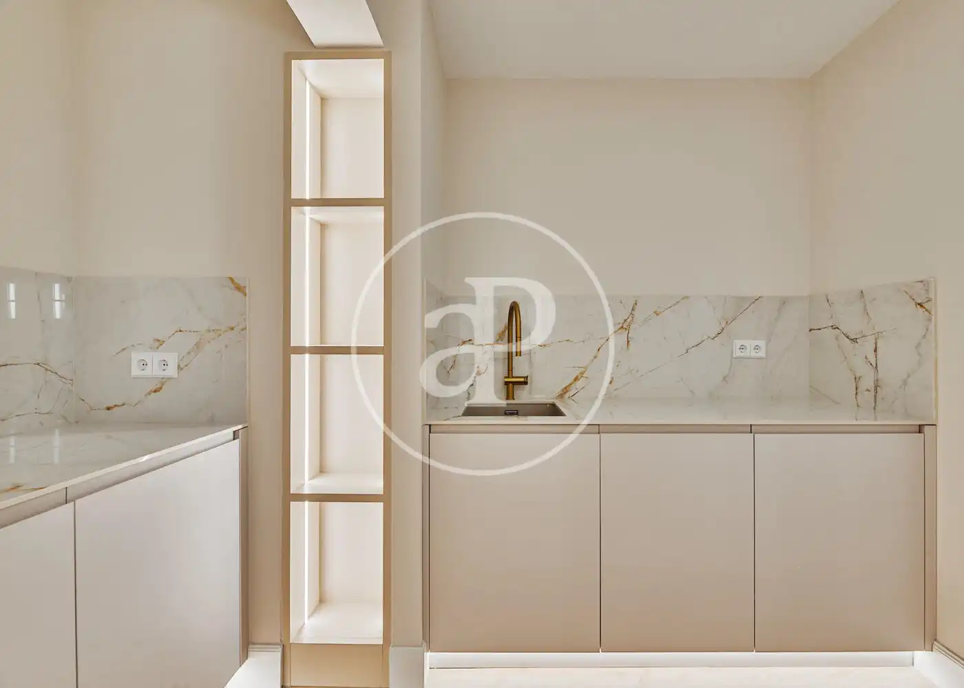 Kitchen of Flat for sale in Madrid  with Air Conditioner, Heating and Terrace