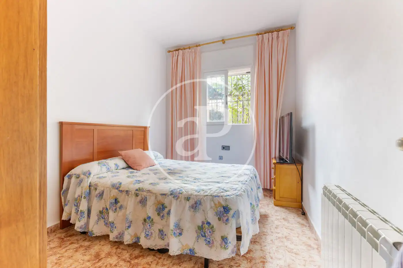 Bedroom of Flat for sale in Rubí  with Air Conditioner, Heating and Private garden