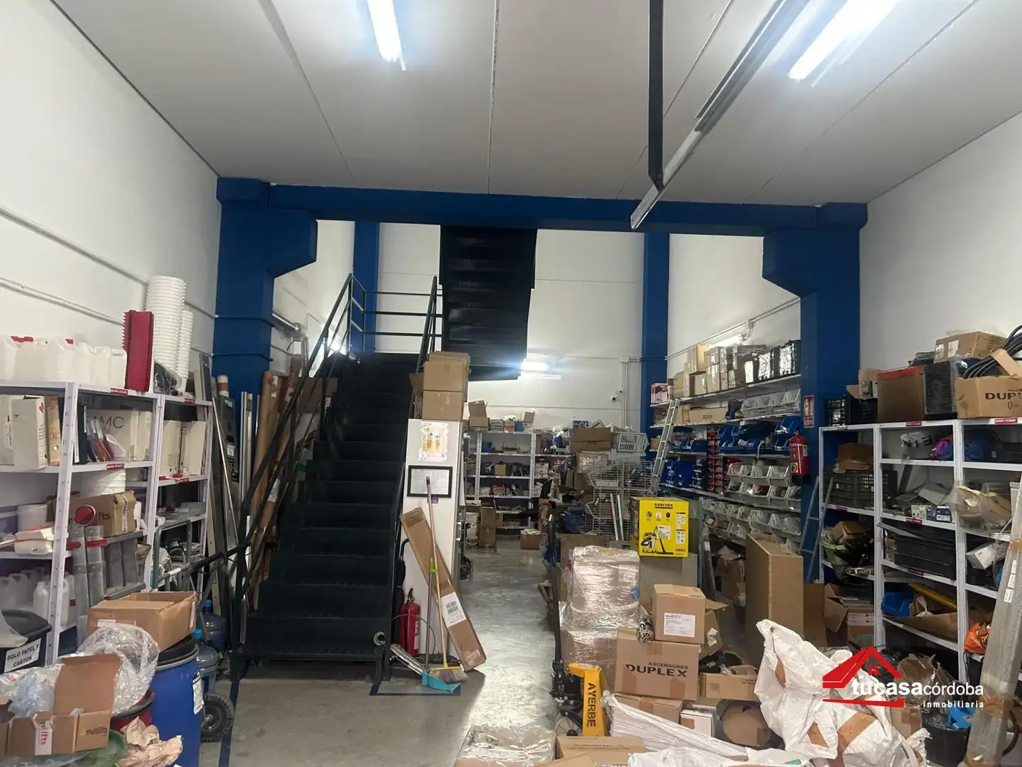 Nau industrial en venda a El Higuerón