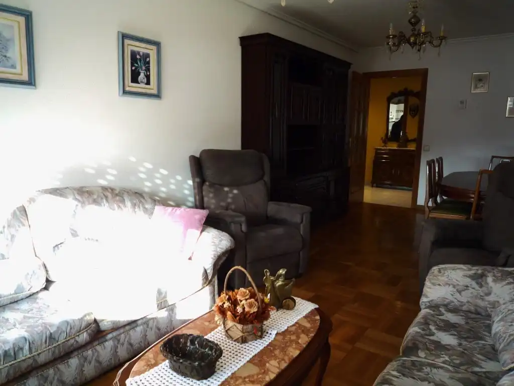Sala de estar de Piso en venta en Cacabelos