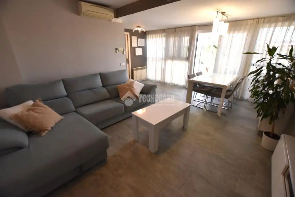 Living room of Flat for sale in Getafe Norte