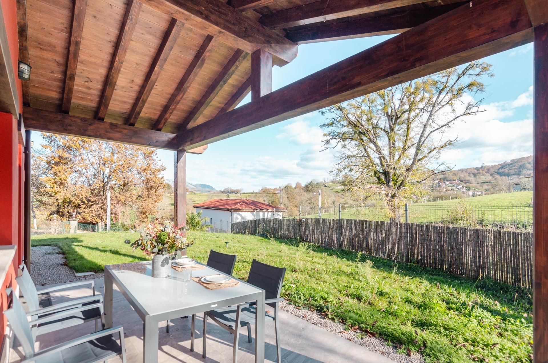 Terrassa de Casa o xalet en venda en Piloña amb Jardí privat i Terrassa