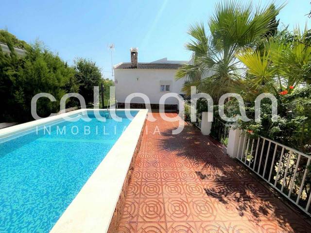 Casa-chalet en Venta en Pedralba