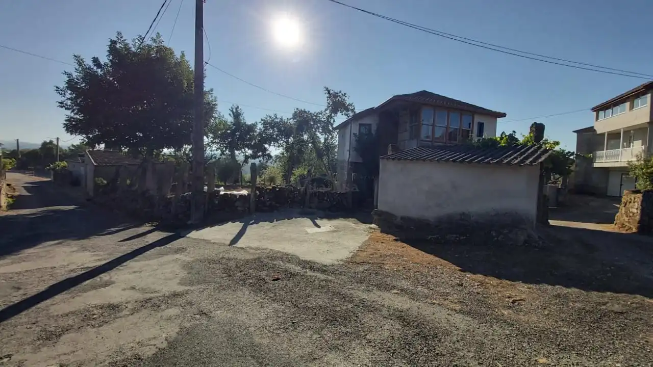 Exterior view of Houses for sale in San Cristovo de Cea  with Private garden