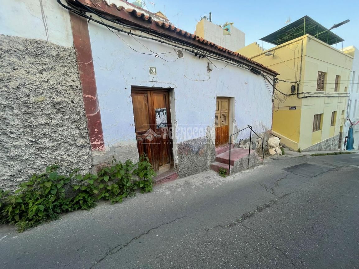 Vista exterior de Casa o xalet en venda en Las Palmas de Gran Canaria