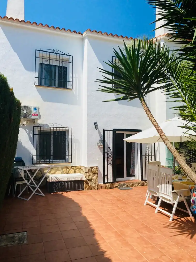Adosado con jardín en venta en El Puerto
