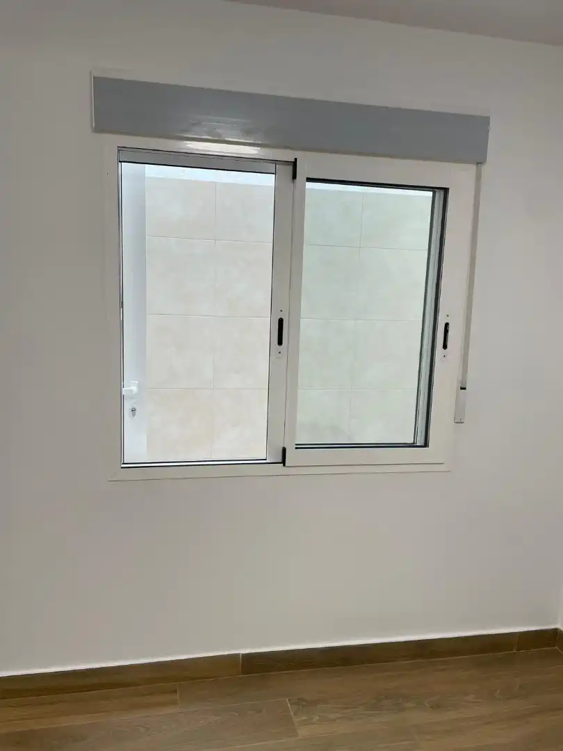 Terraza de Planta baja en venta en Elche / Elx con Aire acondicionado, Terraza y Horno