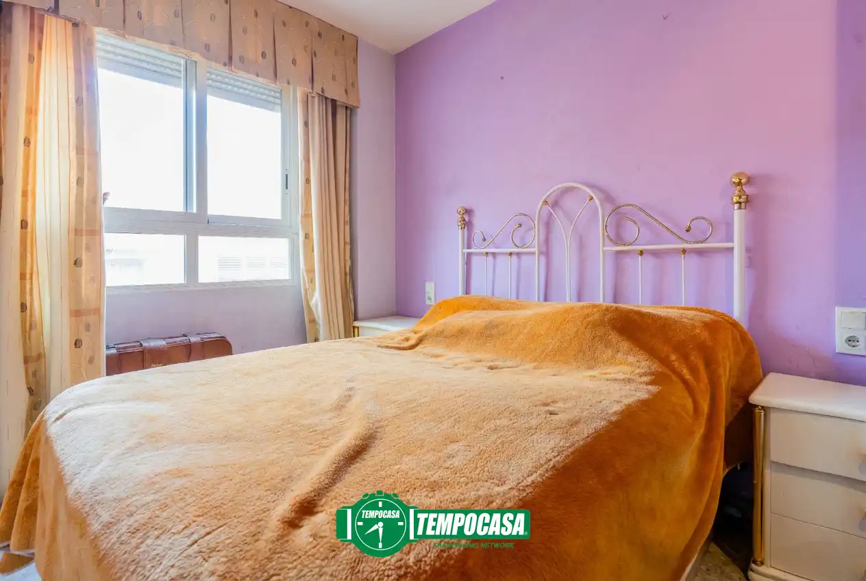 Schlafzimmer von Wohnung zum Verkauf in Valencia mit Klimaanlage und Balkon