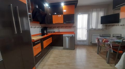 Foto 4 de Pis en venda a Calle Lérida, El Poblado - Abulagar, Puertollano