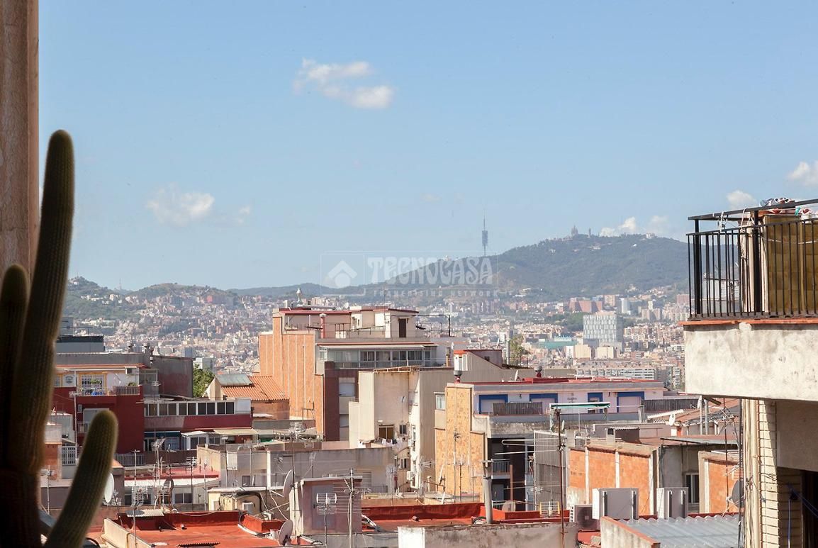Exterior view of Flat for sale in Badalona  with Heating and Balcony
