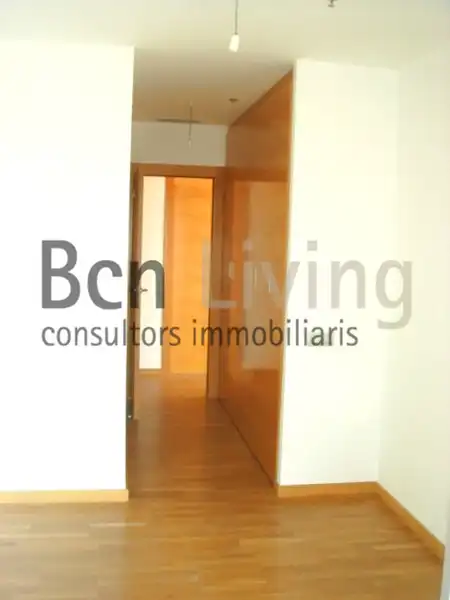 Flat for rent in L'Hospitalet de Llobregat  with Air Conditioner, Heating and Parquet flooring