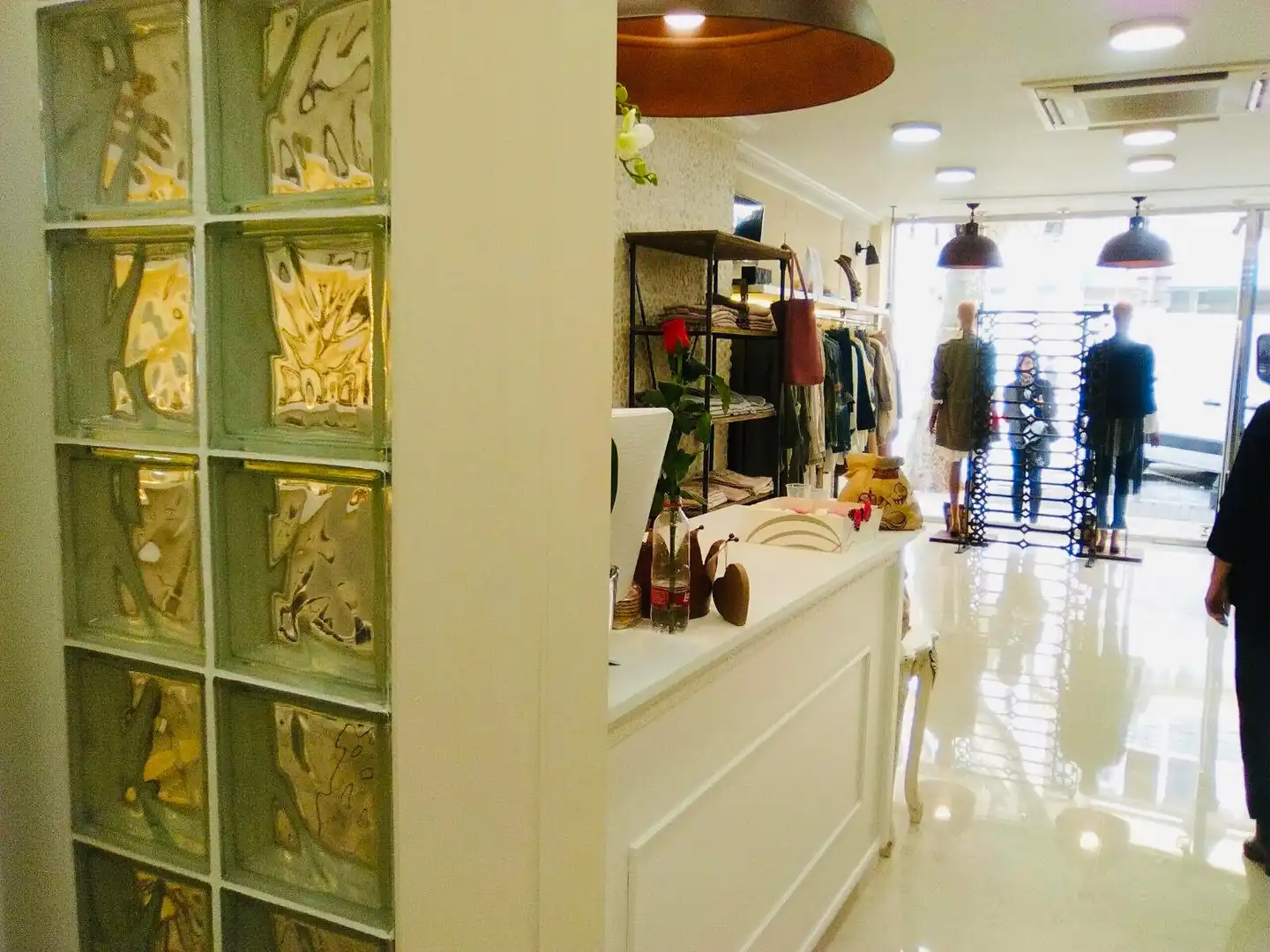 Local comercial en traspaso en Centro Urbano, imagen 2