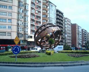 Vista exterior de Garatge de lloguer en Santander