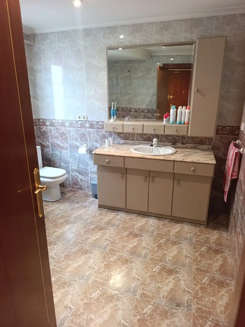 Baño de Piso en venta en San Crispín - Huerta Nueva-Estación  
