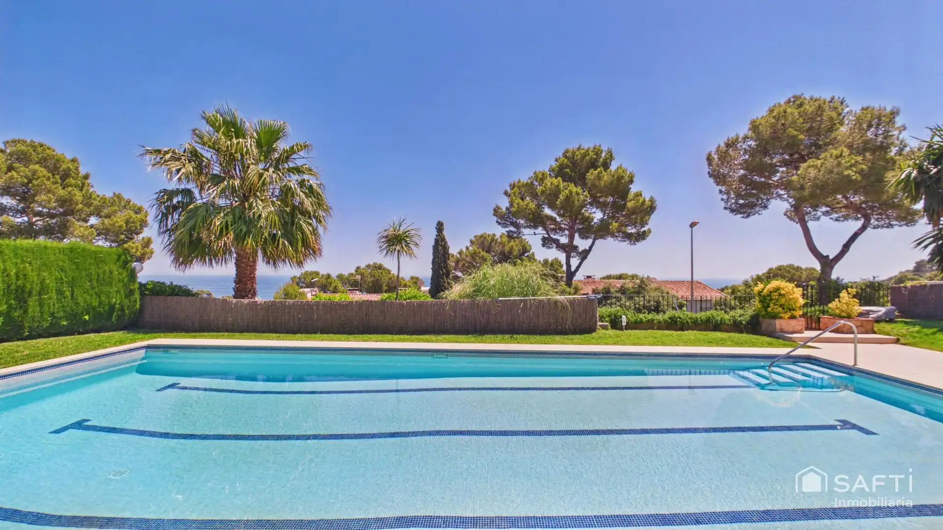Swimming pool of Detached homes for sale in Palafrugell  with Air Conditioner, Heating and Terrace