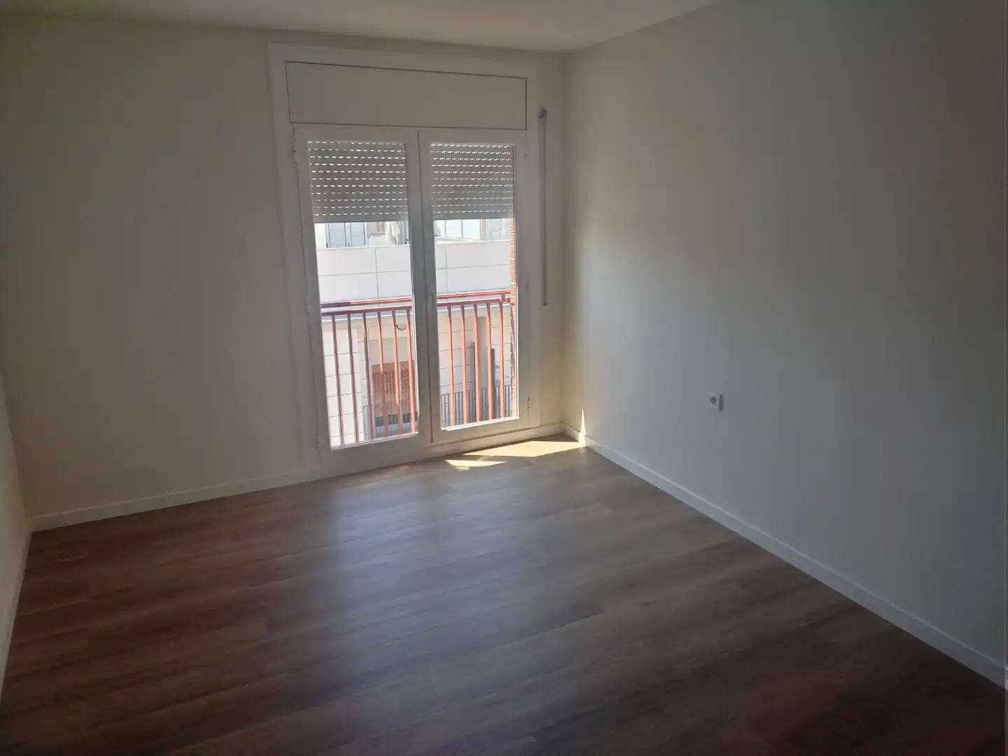 Schlafzimmer von Wohnung zur Miete in Terrassa mit Heizung, Parkett und Ofen