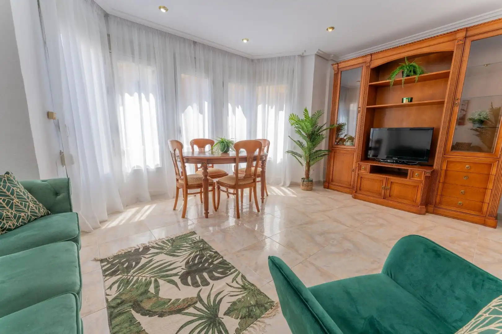 Sala de estar de Piso en venta en Elche / Elx con Aire acondicionado, Amueblado y Balcón