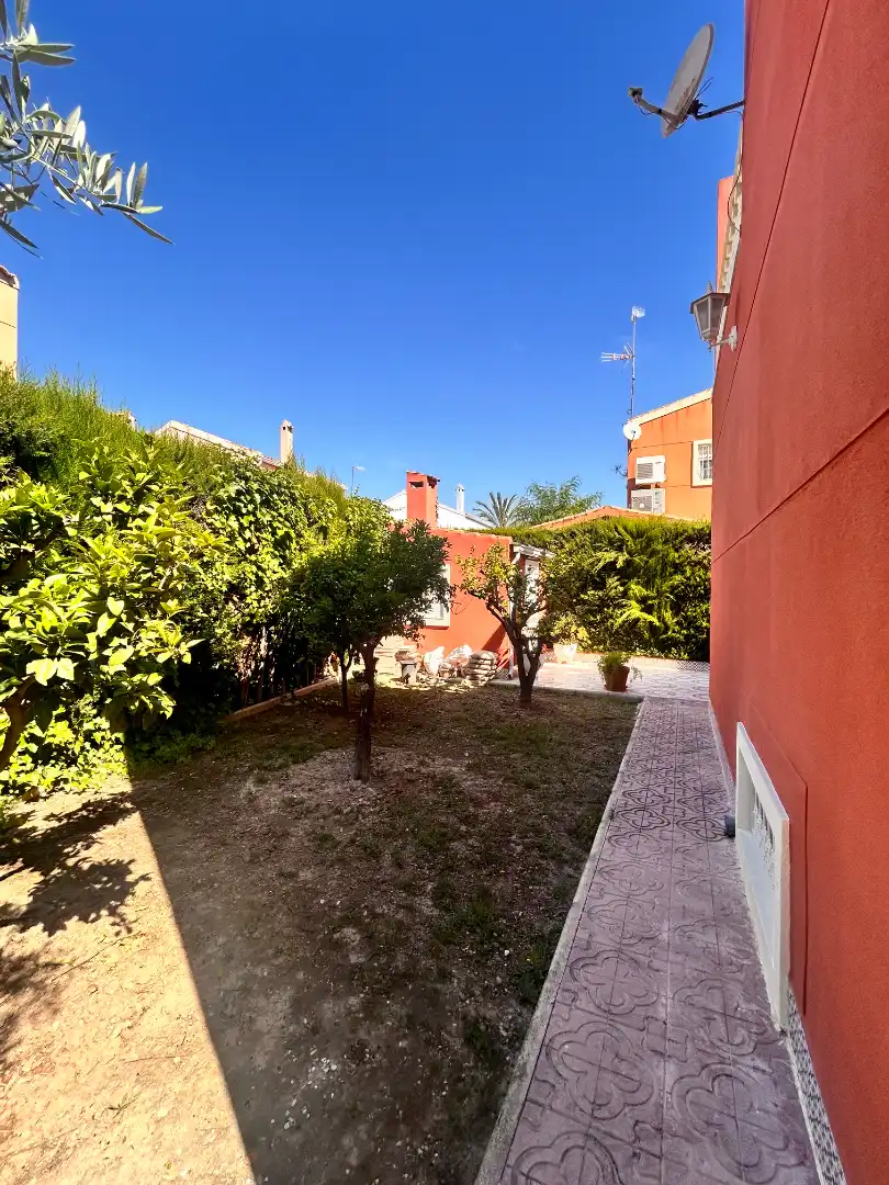 Jardín de Casa o chalet en venta en Elche / Elx con Aire acondicionado, Jardín privado y Terraza