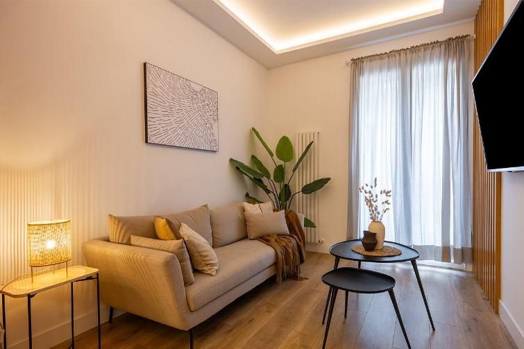 Sala d'estar de Pis en venda en  Madrid Capital amb Aire condicionat