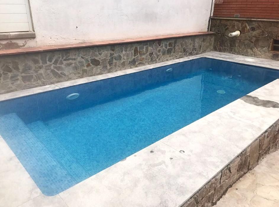 Piscina de Casa o chalet en venta en Palau-solità i Plegamans con Aire acondicionado, Jardín privado y Terraza