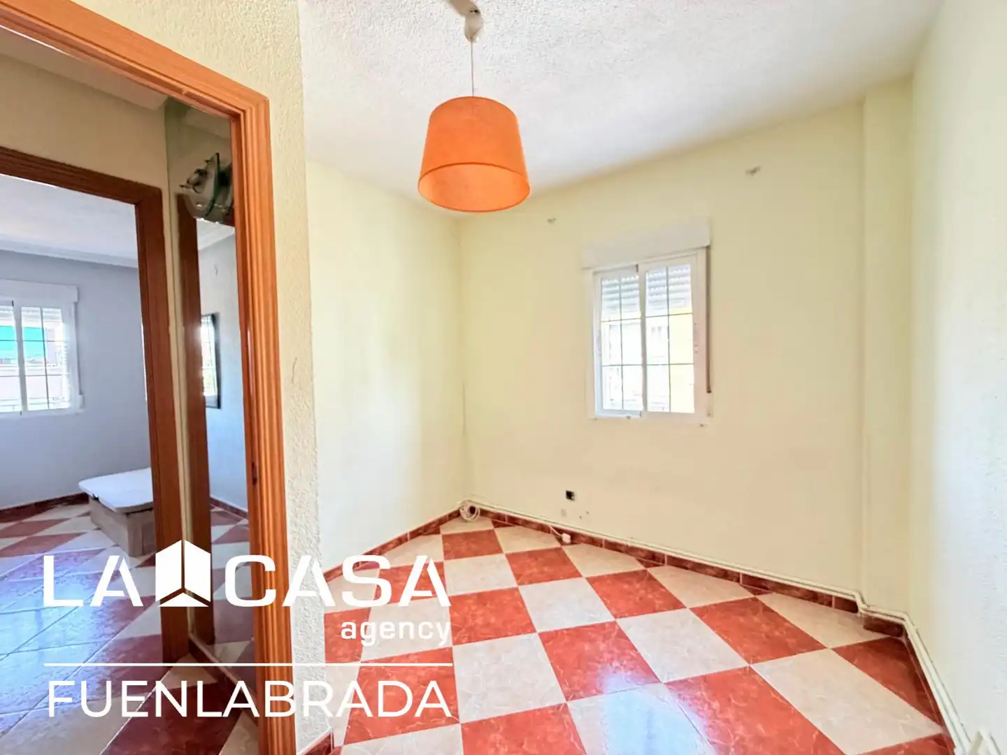 Flat for sale in Fuenlabrada  with Heating and Terrace