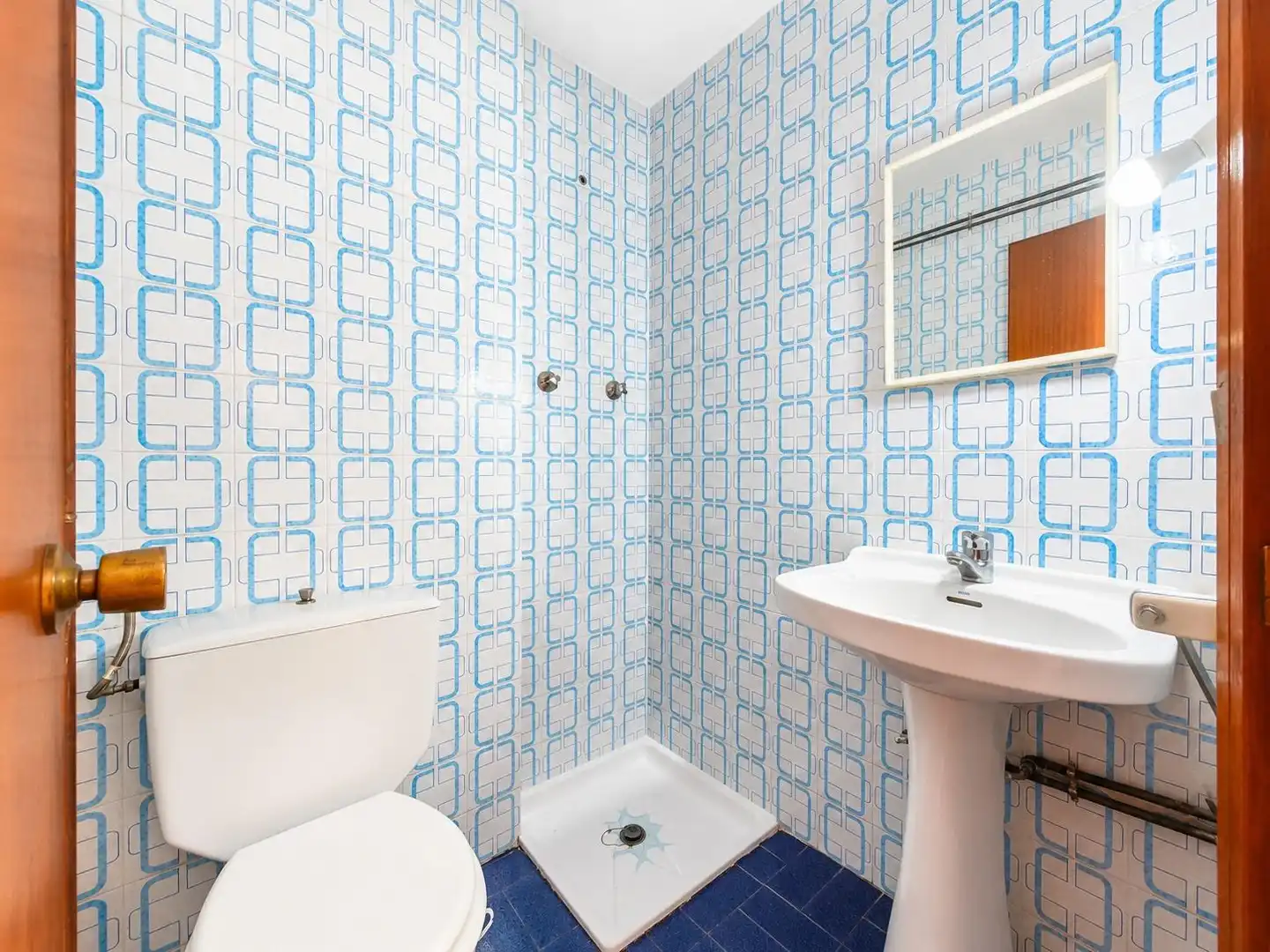 Baño de Piso en venta en Valencia con Terraza