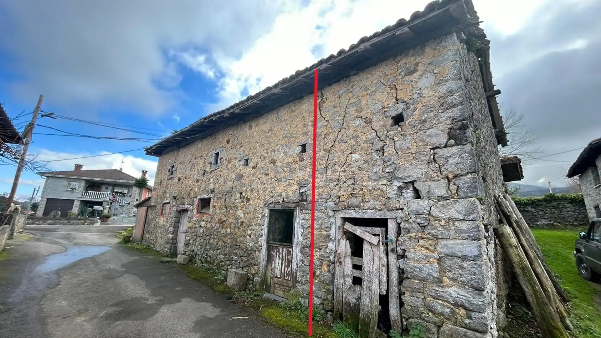 Vista exterior de Casa o xalet en venda en Parres