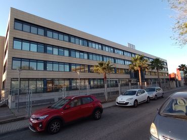 Oficina amb ascensor de lloguer a Carrer del Fluvià