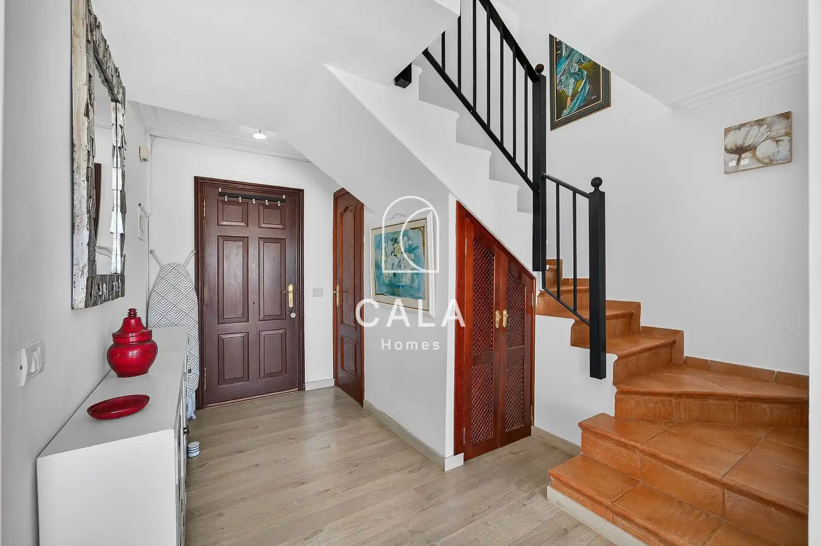 Maisonette zum Verkauf in Adeje mit Terrasse, Schwimmbad und Möbliert