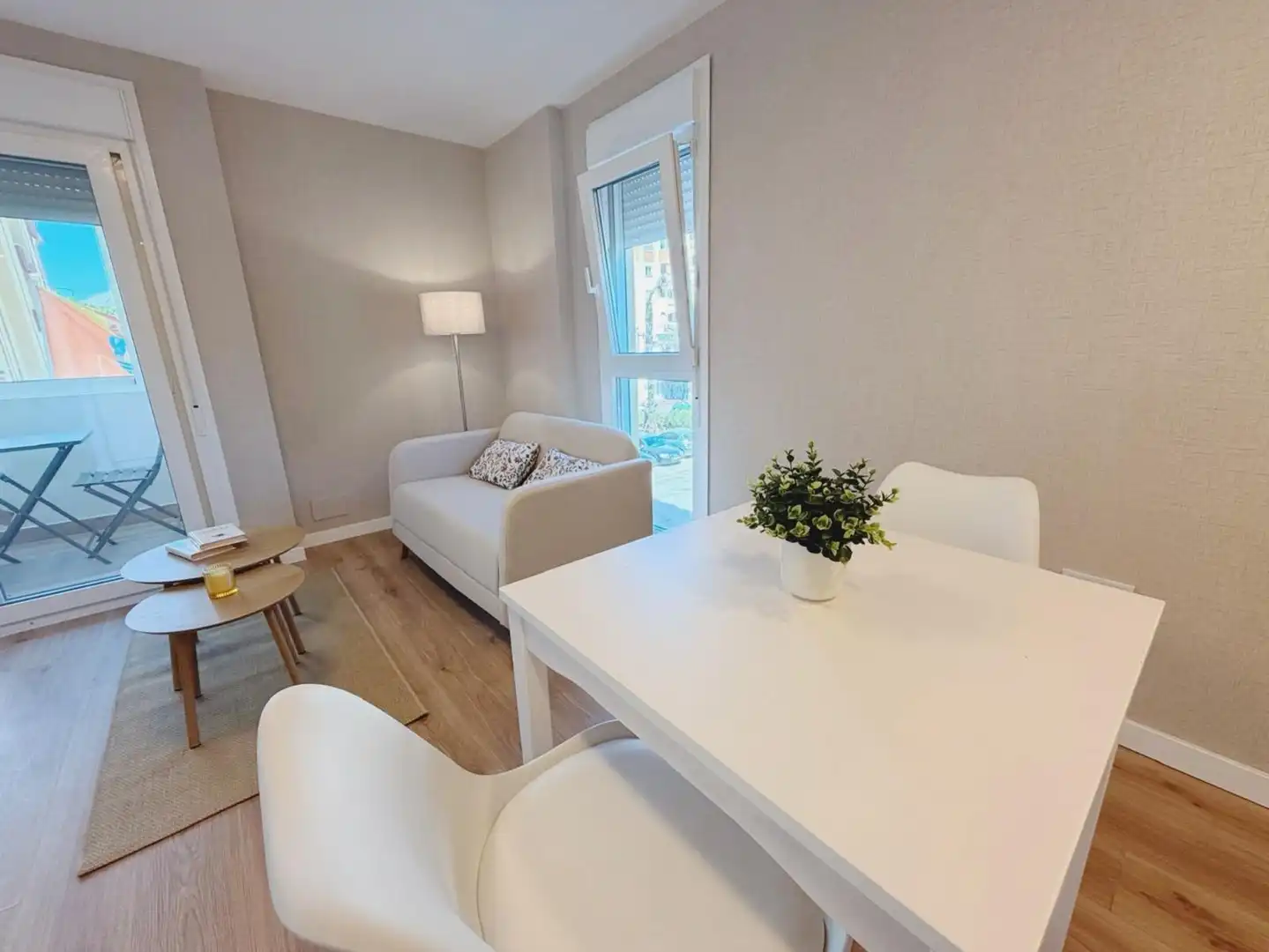 Apartamento con terraza en venta en Avenida Avenida Gamonal, imagen 7