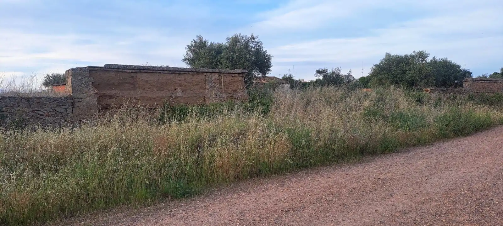 Land for sale in El Puente del Arzobispo