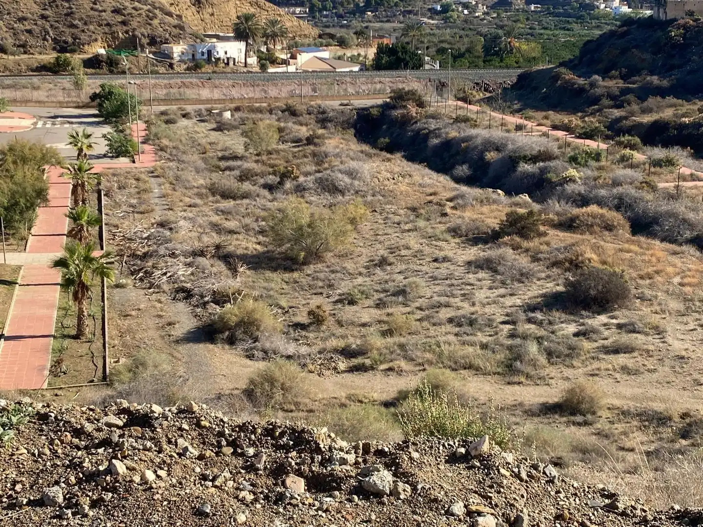 Terreno residencial en venta en Calle Diseminado Cuesta Andrea 8