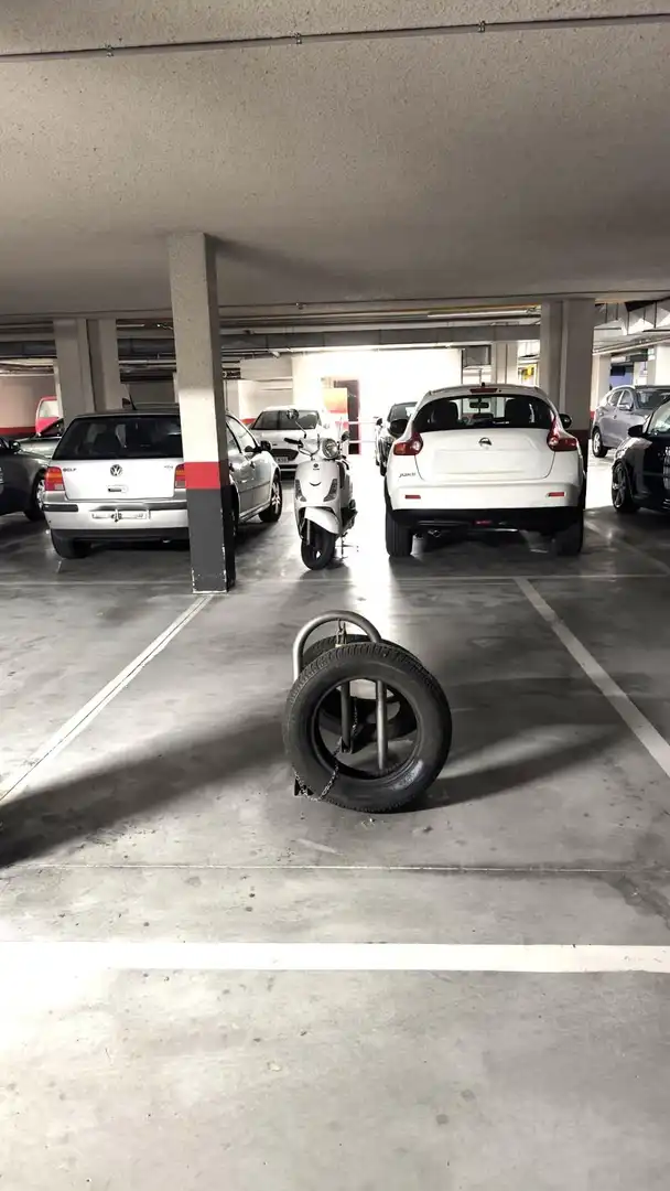 Aparcament de Garatge en venda en  Pamplona / Iruña
