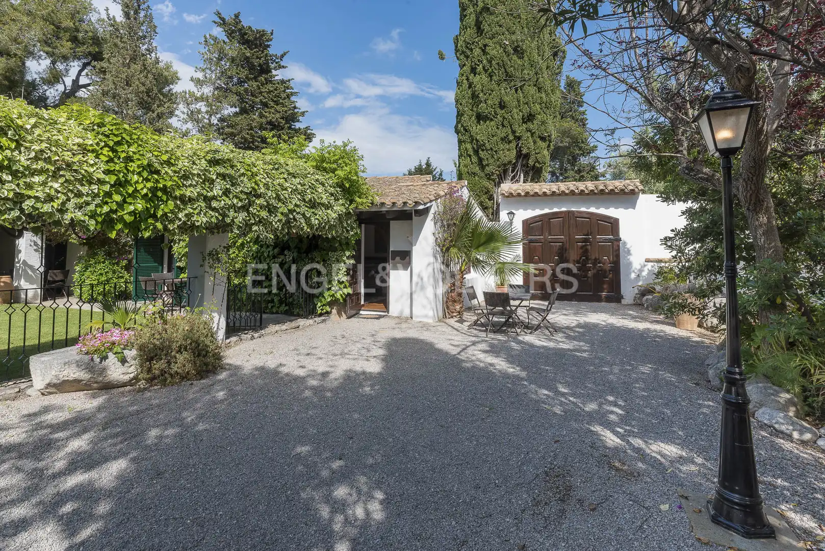 Exterior view of Buildings for sale in Sant Pere de Ribes