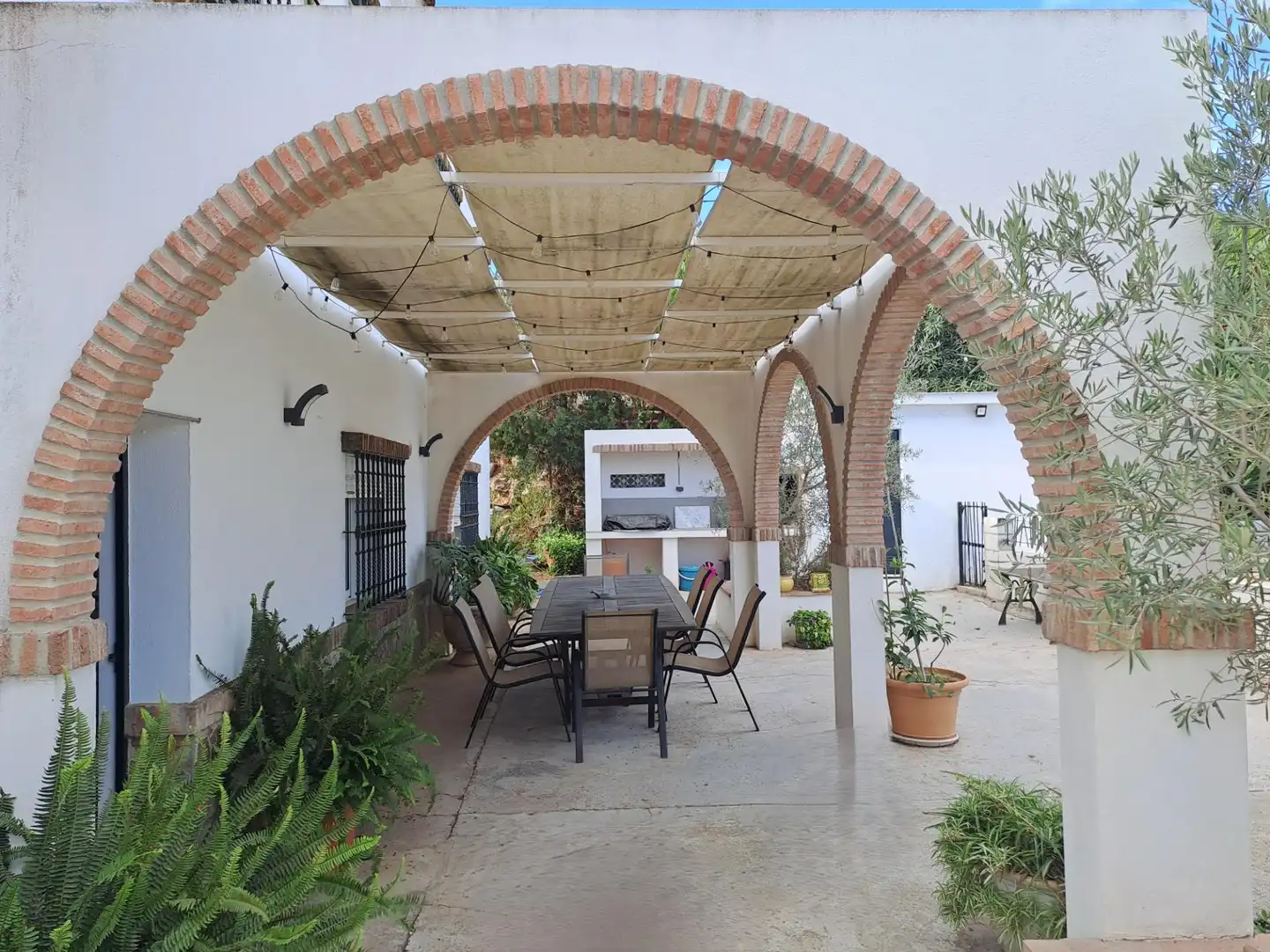 Terrassa de Casa o xalet en venda en Cantillana amb Aire condicionat, Calefacció i Jardí privat