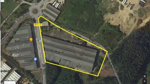 Venta de naves con parcela en Espíritu Santo, Cambre