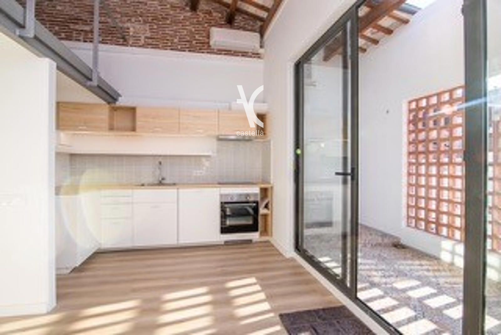 Kitchen of Duplex to rent in Premià de Mar  with Air Conditioner and Heating