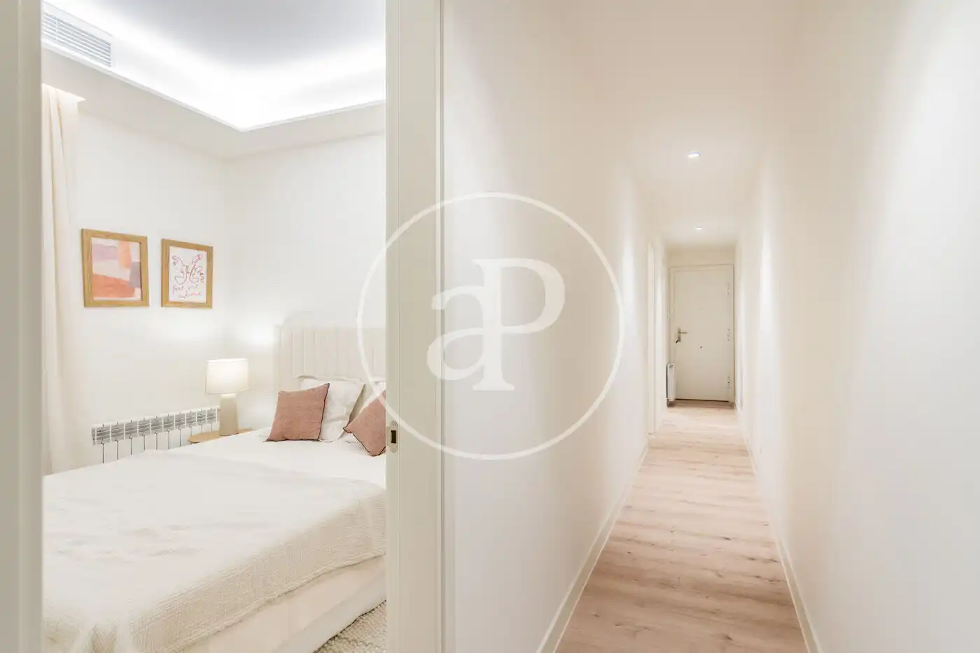 Flat for rent in Madrid  with Air Conditioner, Heating and Storage room